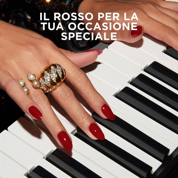 WOMAN IN RED COLLECTION